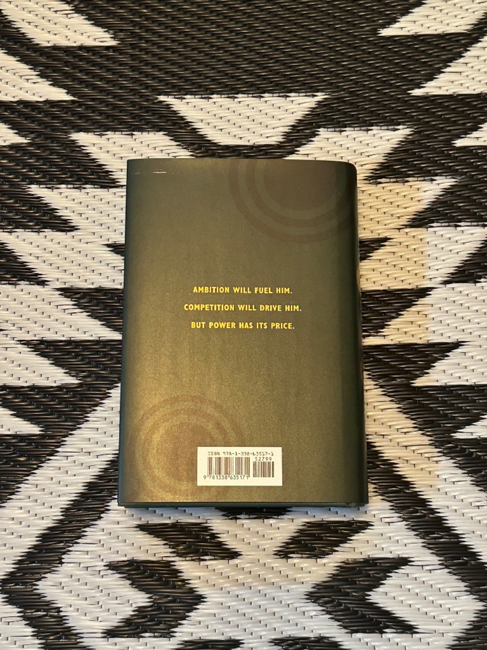 A Ballad of Songbirds & Snakes Hunger Games Hardcover Novel - Picture 2 of 2